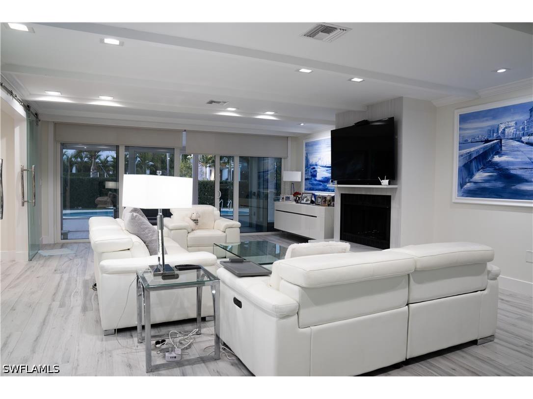 675 18th Avenue S Naples FL 34102 226009754 image14