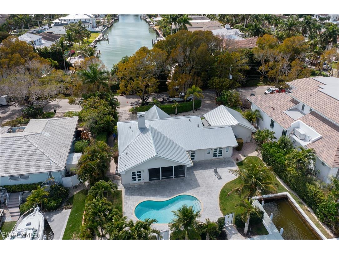 675 18th Avenue S Naples FL 34102 226009754 image4