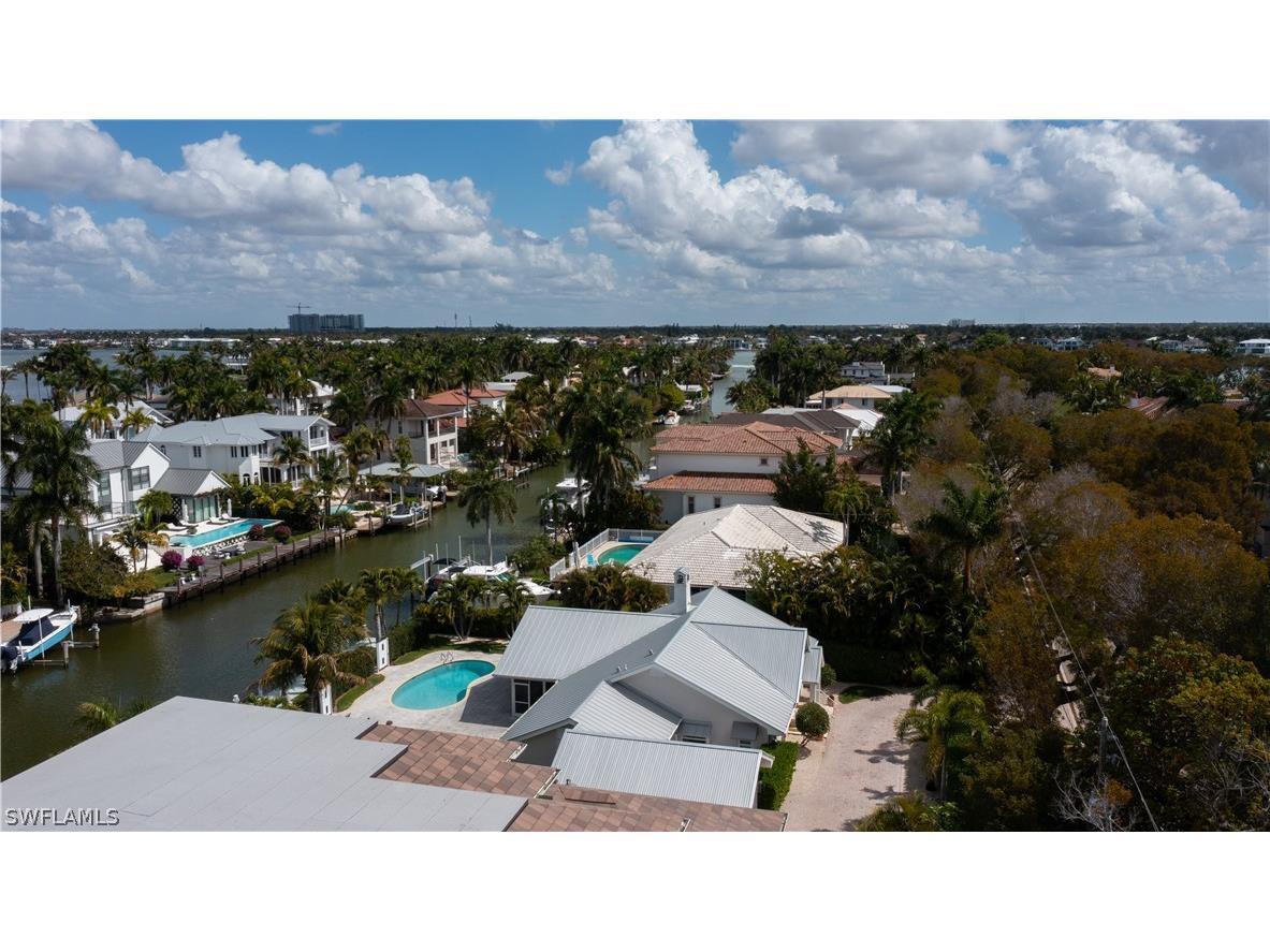 675 18th Avenue S Naples FL 34102 226009754 image7