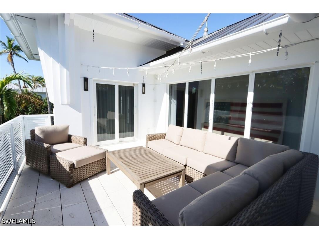 675 2nd Street S Naples FL 34102 226021155 image31