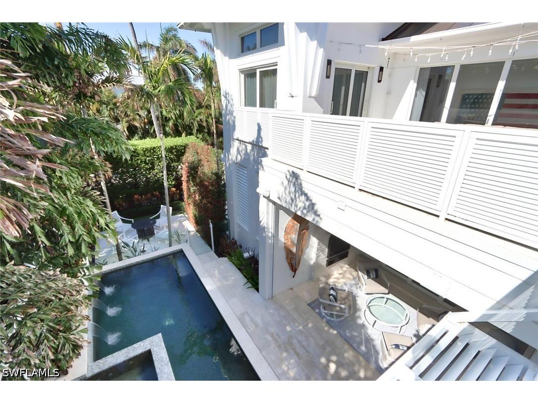 675 2nd Street S Naples FL 34102 226021155 image33