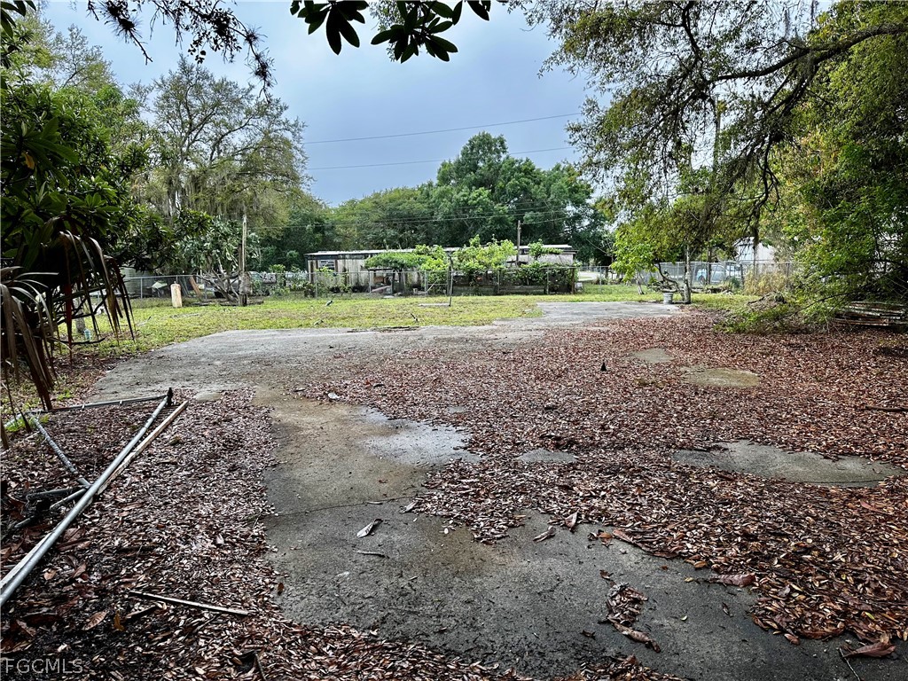 675 El Paso Trail Immokalee FL 34142 2026013182 image1