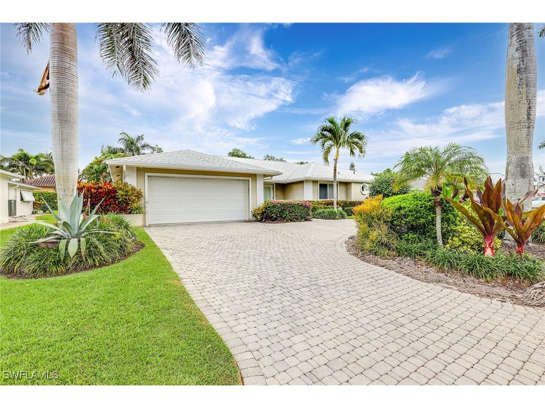675 Harbour Drive Naples FL 34103 225058767 image2