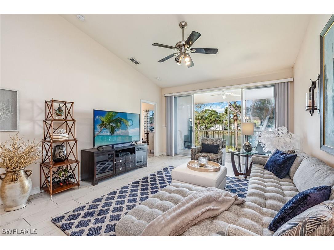 675 Luisa Lane #2 Naples FL 34104 224026933 image1