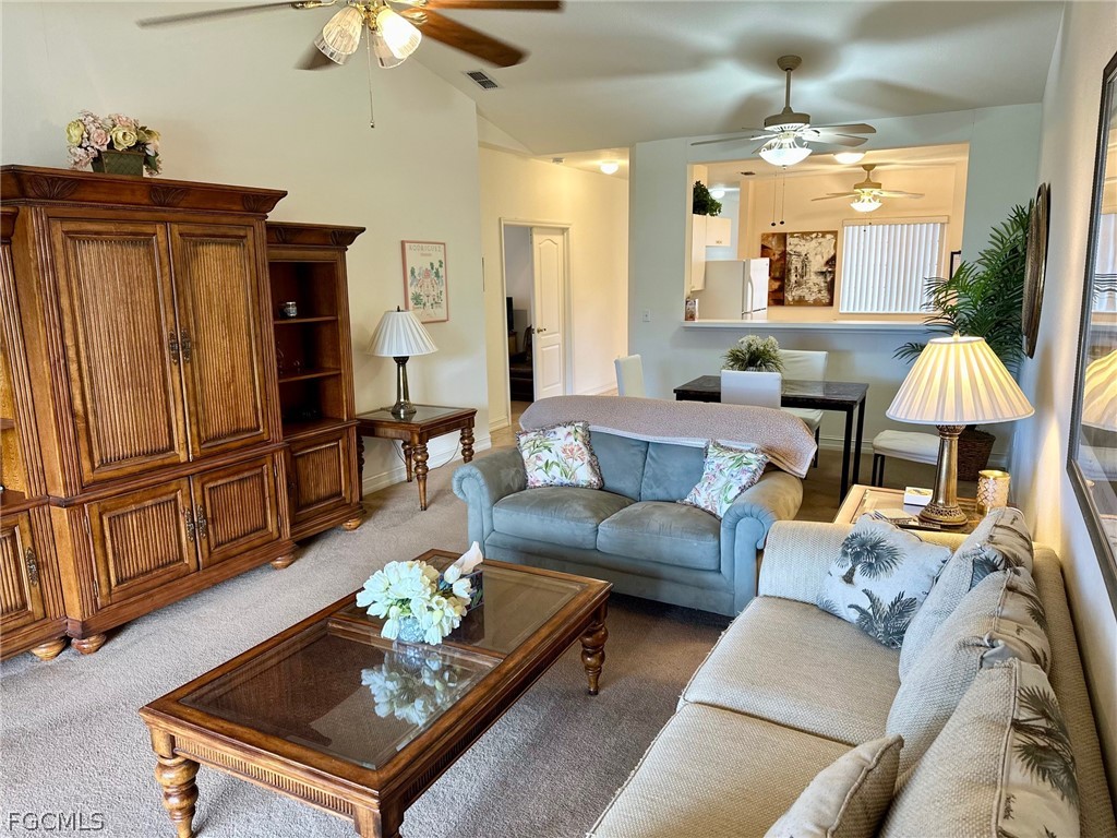 675 Luisa Lane #825 Naples FL 34104 2026011847 image2