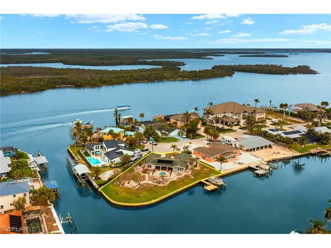 675 Randy Lane Fort Myers Beach FL 33931 226006812 image11