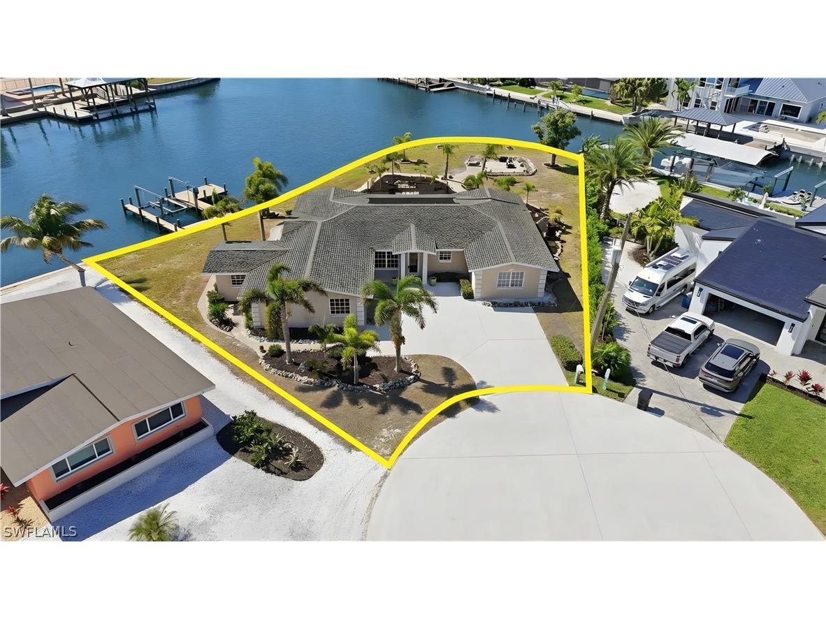 675 Randy Lane Fort Myers Beach FL 33931 226006812 image2