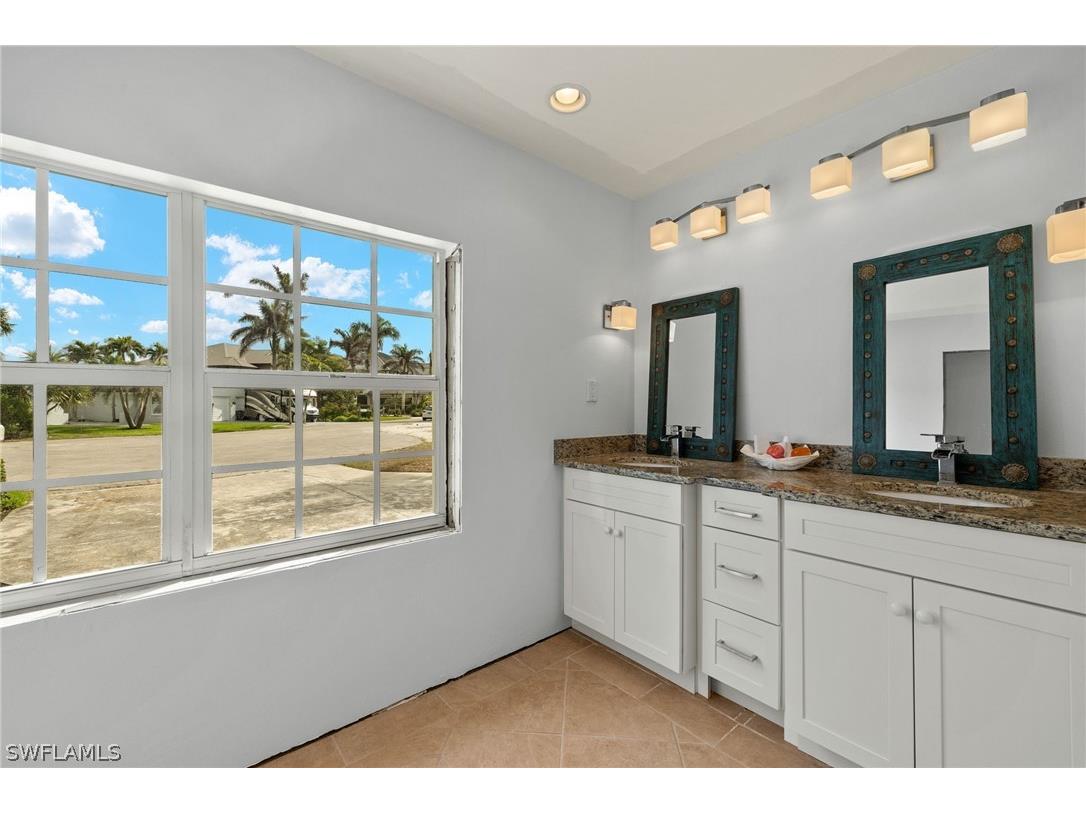 675 Randy Lane Fort Myers Beach FL 33931 226006812 image31