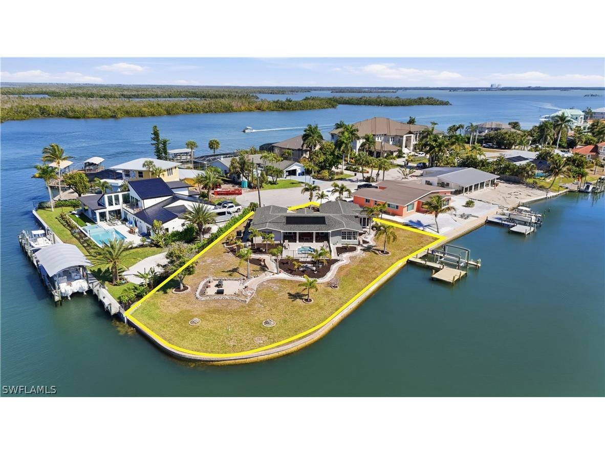 675 Randy Lane Fort Myers Beach FL 33931 226006812 image8