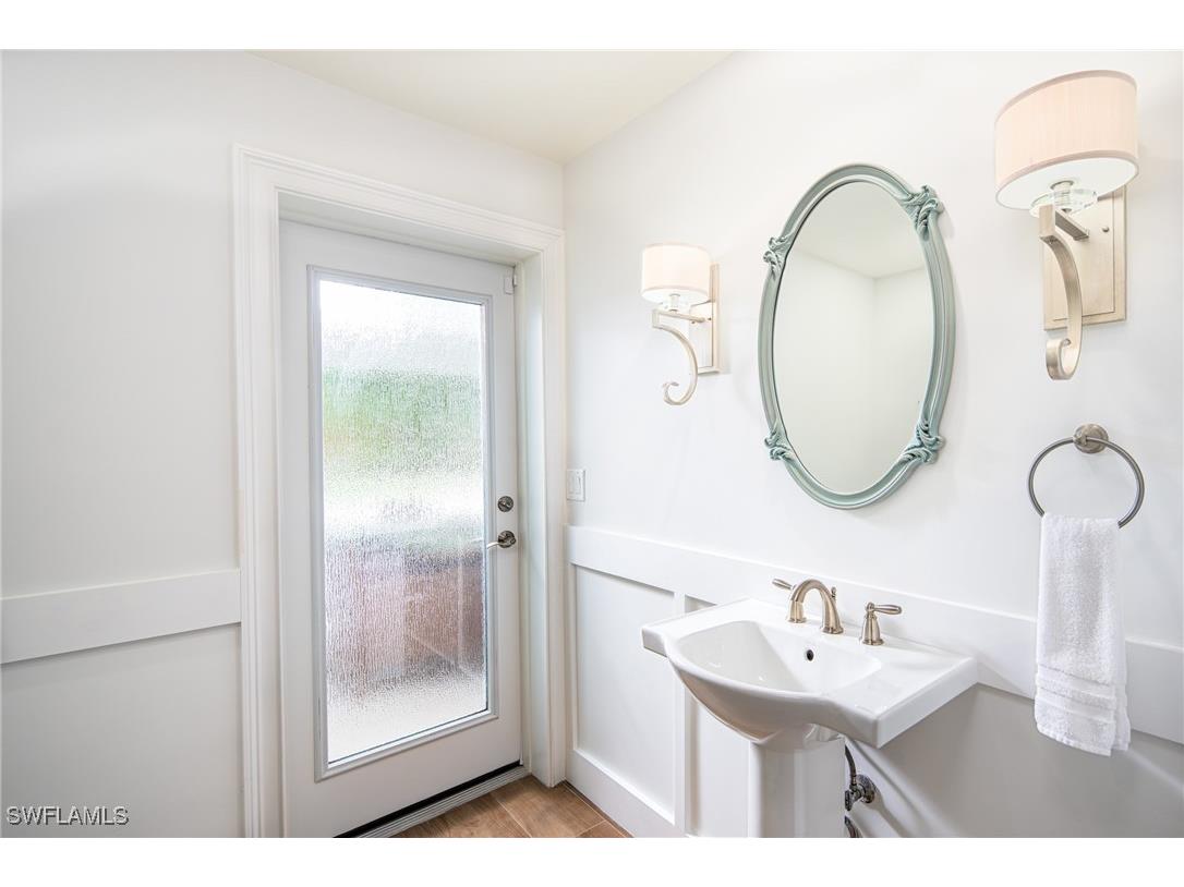 675 Yucca Road Naples FL 34102 225074553 image15