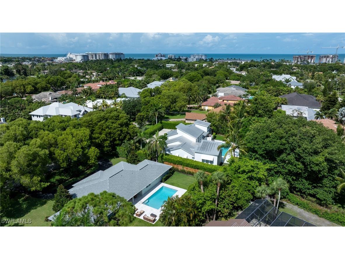 675 Yucca Road Naples FL 34102 225074553 image2