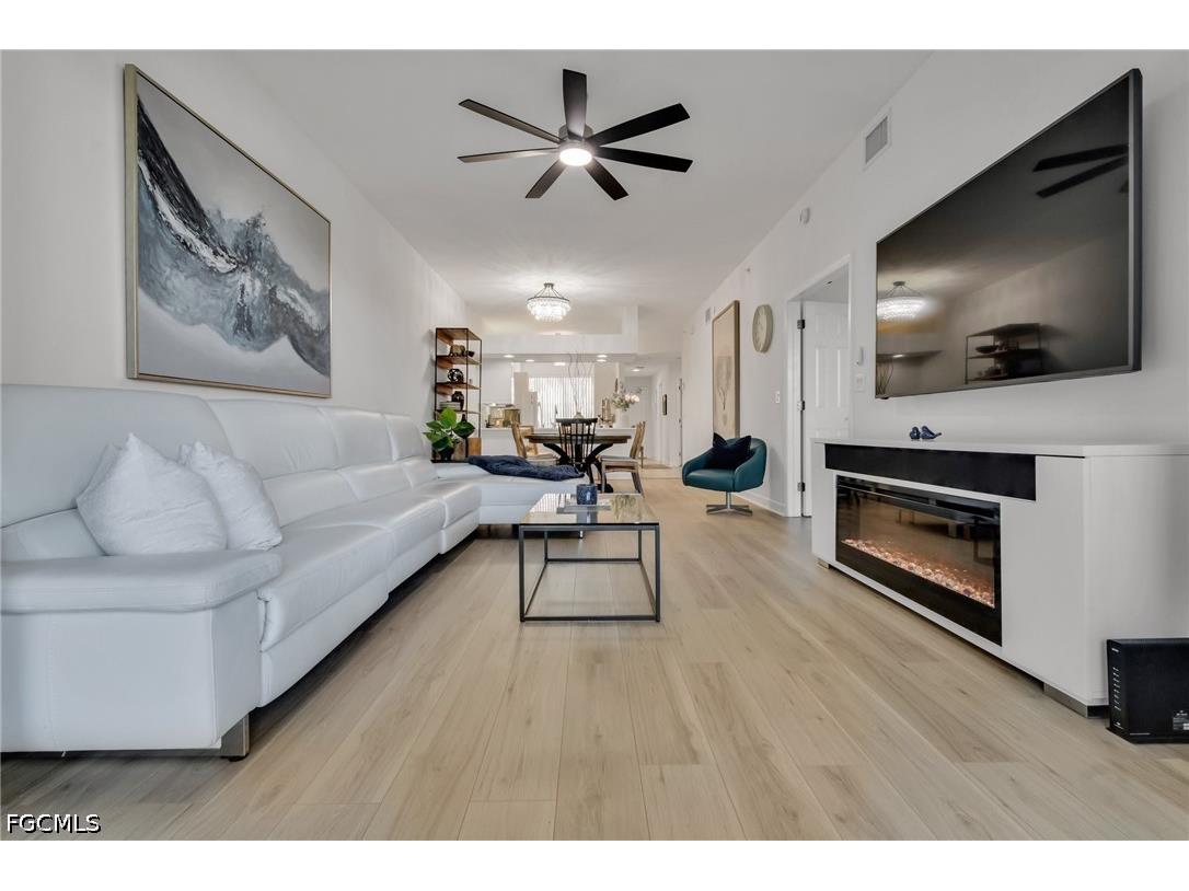 6750 Beach Resort Drive #1907 Naples FL 34114 2026018852 image1