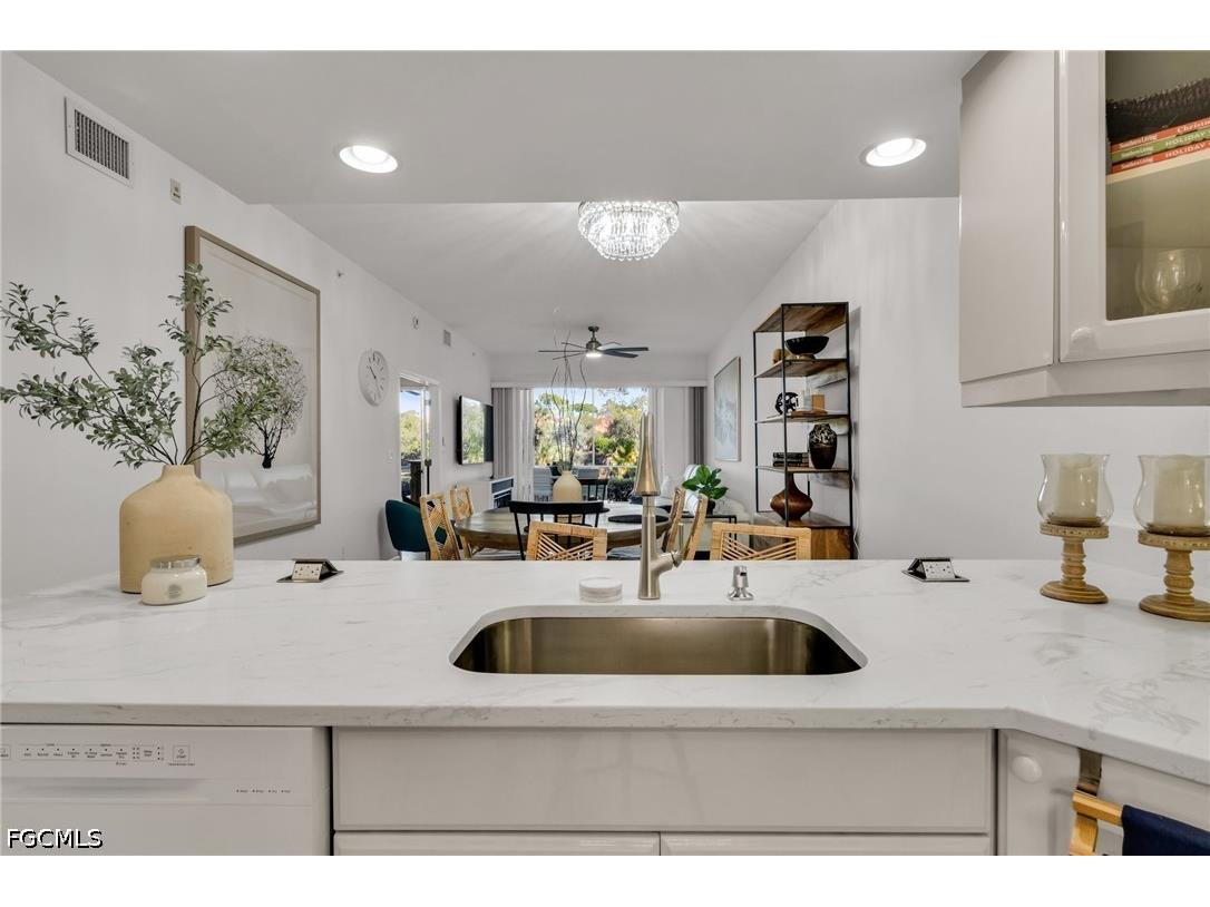 6750 Beach Resort Drive #1907 Naples FL 34114 2026018852 image11
