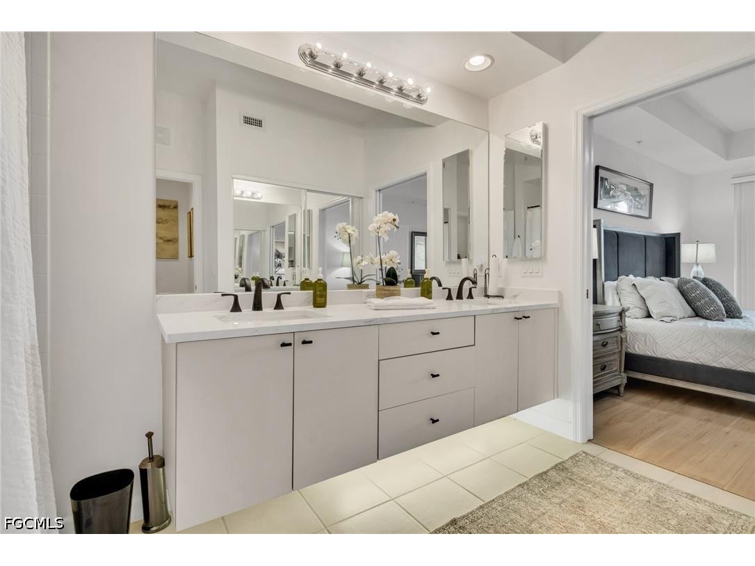 6750 Beach Resort Drive #1907 Naples FL 34114 2026018852 image23