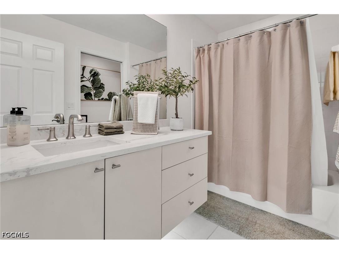 6750 Beach Resort Drive #1907 Naples FL 34114 2026018852 image24