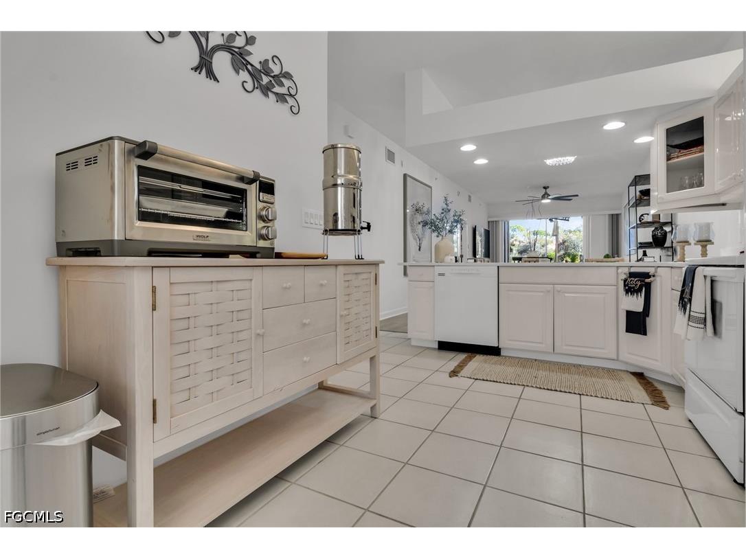 6750 Beach Resort Drive #1907 Naples FL 34114 2026018852 image6
