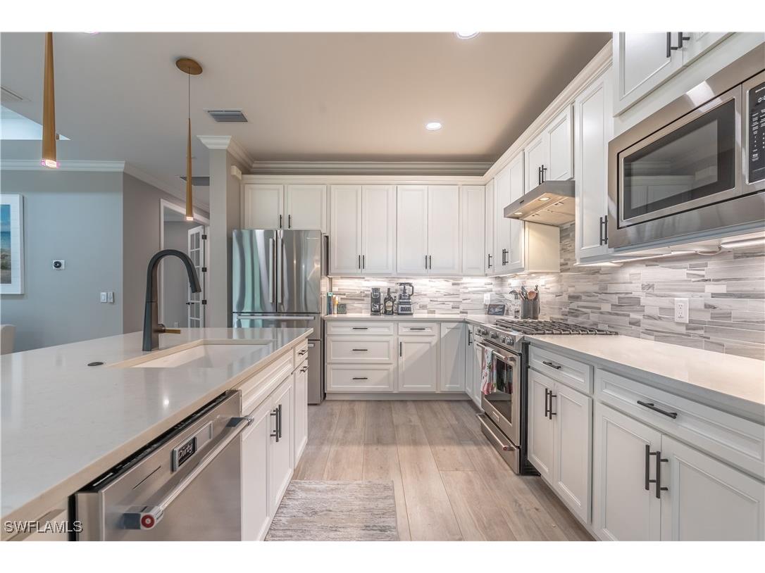 6754 Pennyroyal Drive Naples FL 34114 226004334 image4