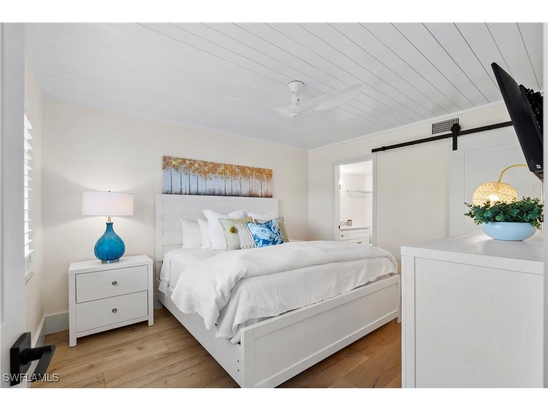 676 Broad Avenue S #J676 Naples FL 34102 225080581 image13