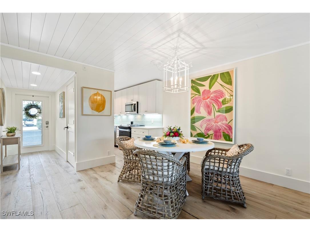 676 Broad Avenue S #J676 Naples FL 34102 225080581 image4