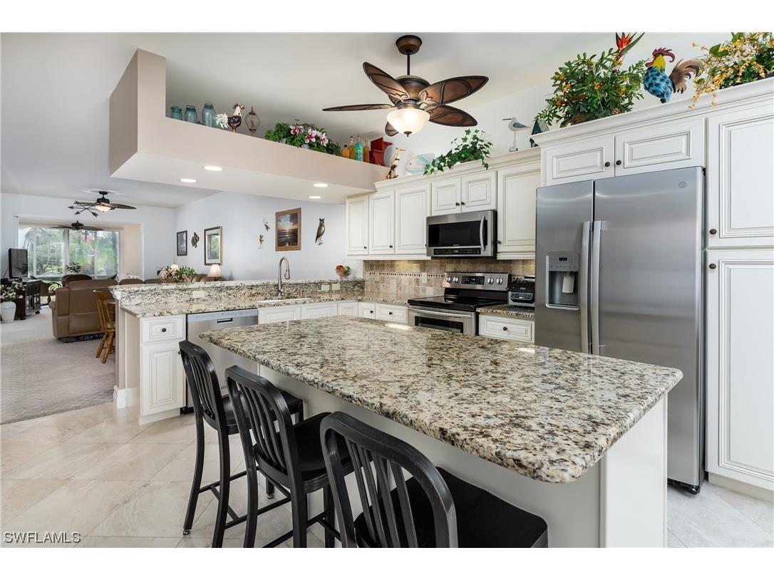 6760 Beach Resort Drive #5 Naples FL 34114 223070552 image1