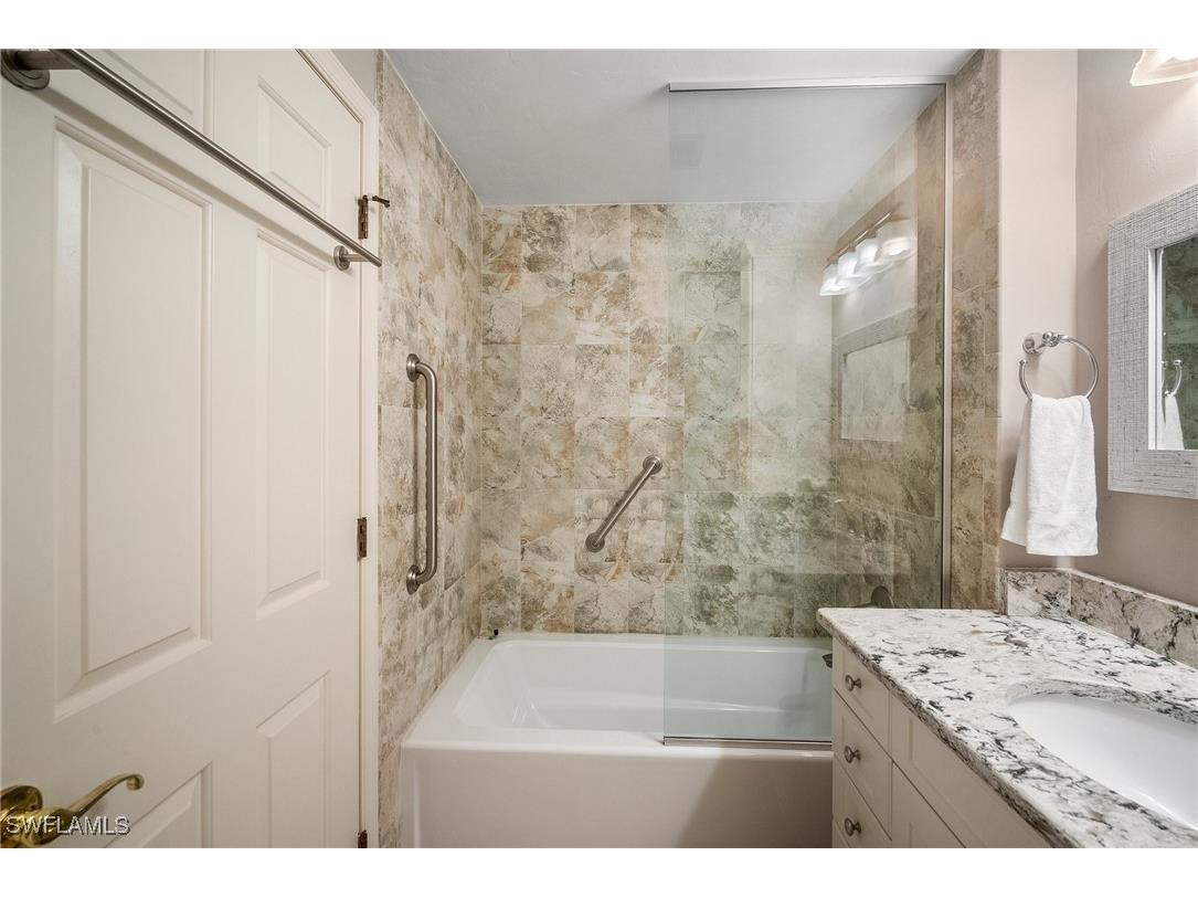 6760 Pelican Bay Boulevard #312 Naples FL 34108 226001594 image20