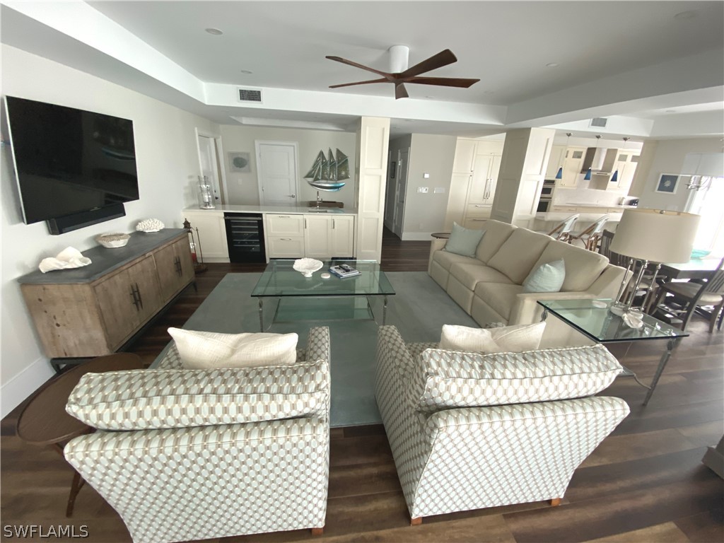 6760 Pelican Bay Boulevard #313 Naples FL 34108 224031899 image1