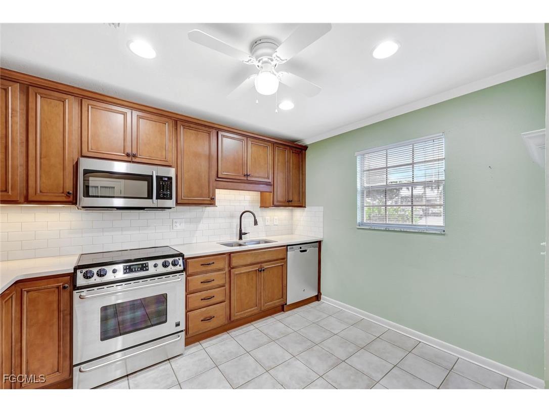 6760 Winkler Road #1 Fort Myers FL 33919 2026002860 image10