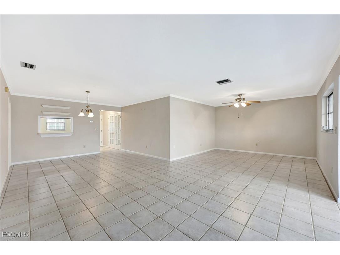 6760 Winkler Road #1 Fort Myers FL 33919 2026002860 image5