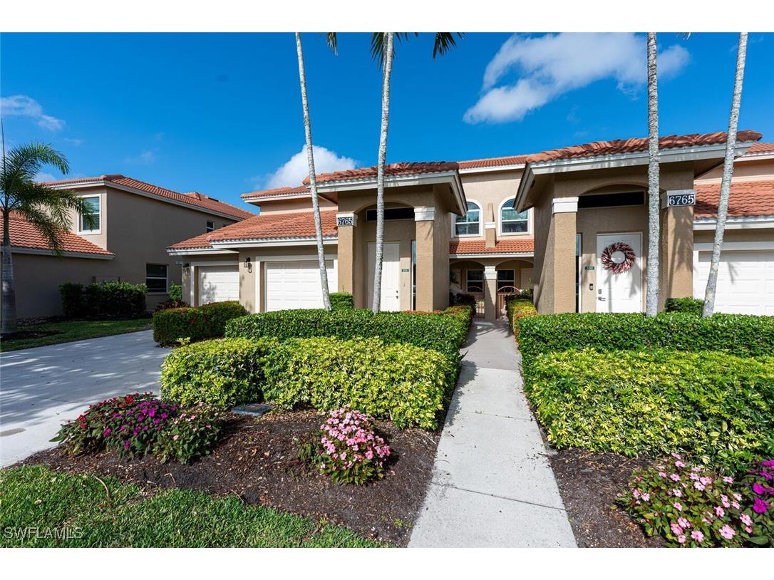 6765 Huntington Lakes Circle #201 Naples FL 34119 225085117 image1
