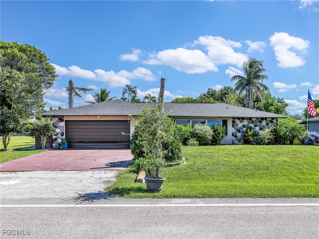 6765 Overlook Drive Fort Myers FL 33919 2025016986 image1