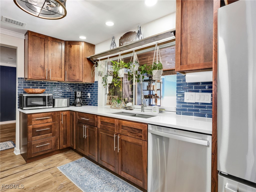 6765 Overlook Drive Fort Myers FL 33919 2025016986 image16