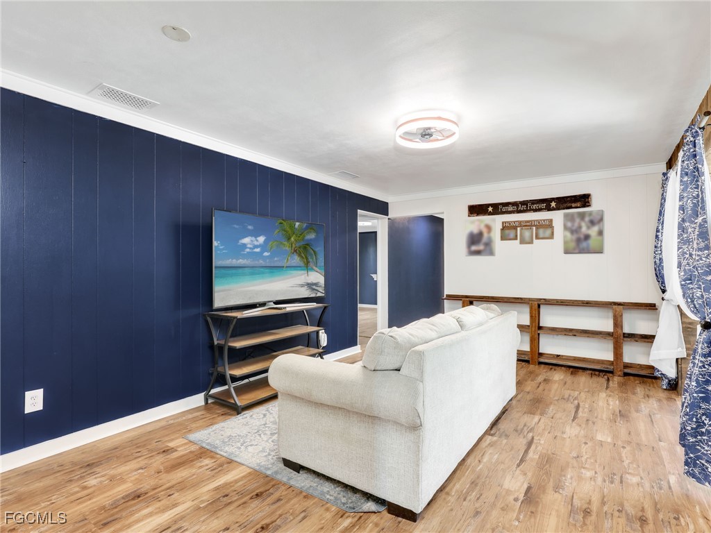 6765 Overlook Drive Fort Myers FL 33919 2025016986 image17