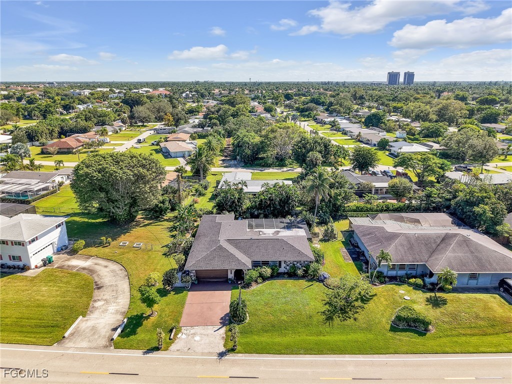 6765 Overlook Drive Fort Myers FL 33919 2025016986 image2