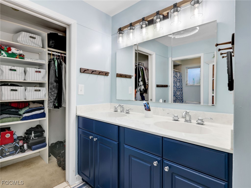 6765 Overlook Drive Fort Myers FL 33919 2025016986 image21