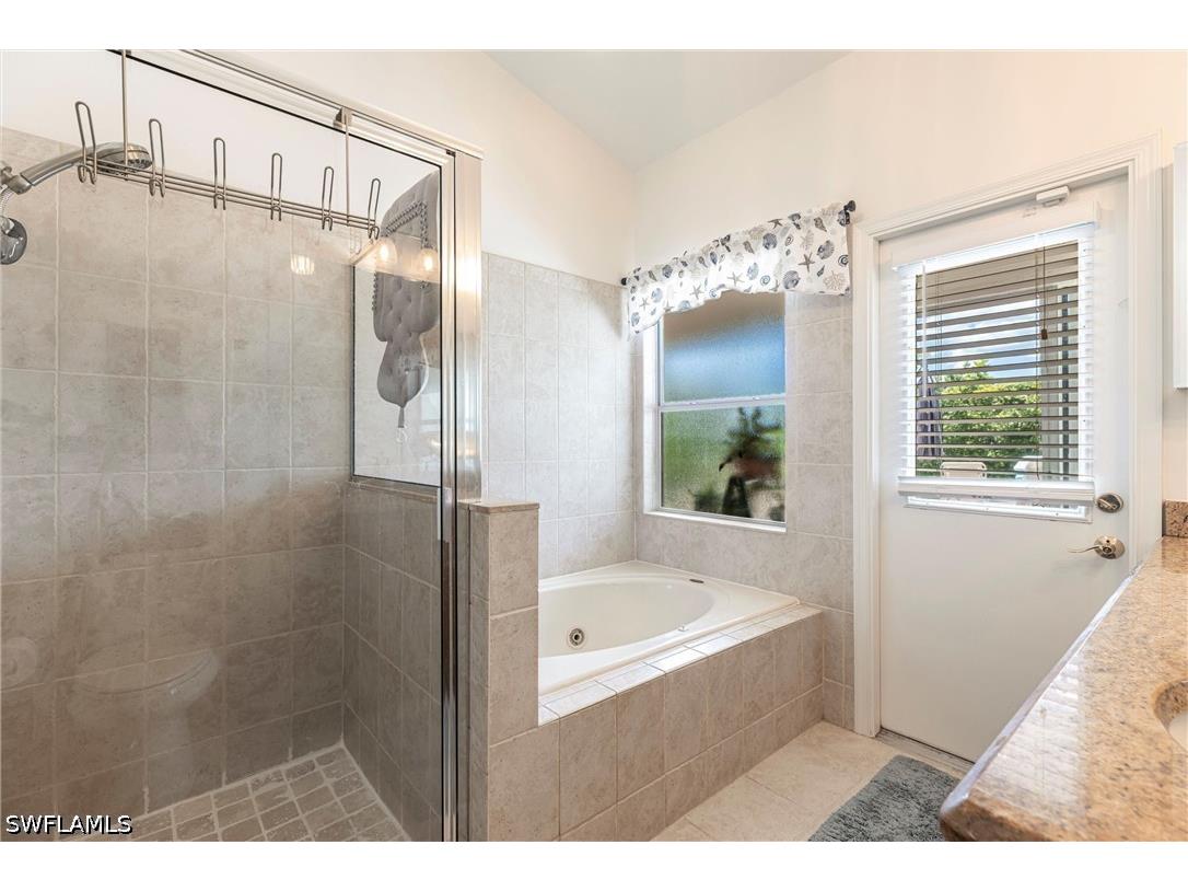 6769 Berwick Place Naples FL 34104 226017883 image11
