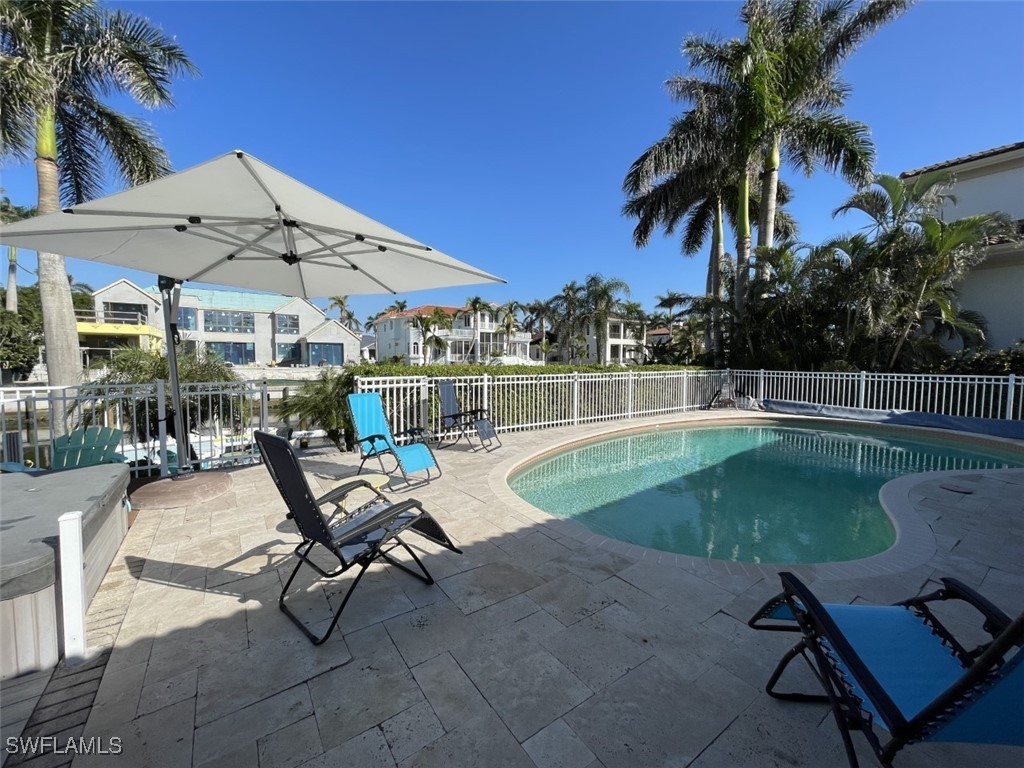 677 18th Avenue S Naples FL 34102 225073551 image19