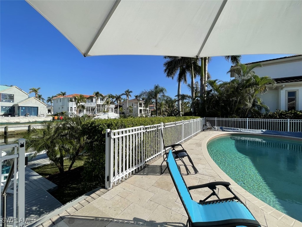 677 18th Avenue S Naples FL 34102 225073551 image22