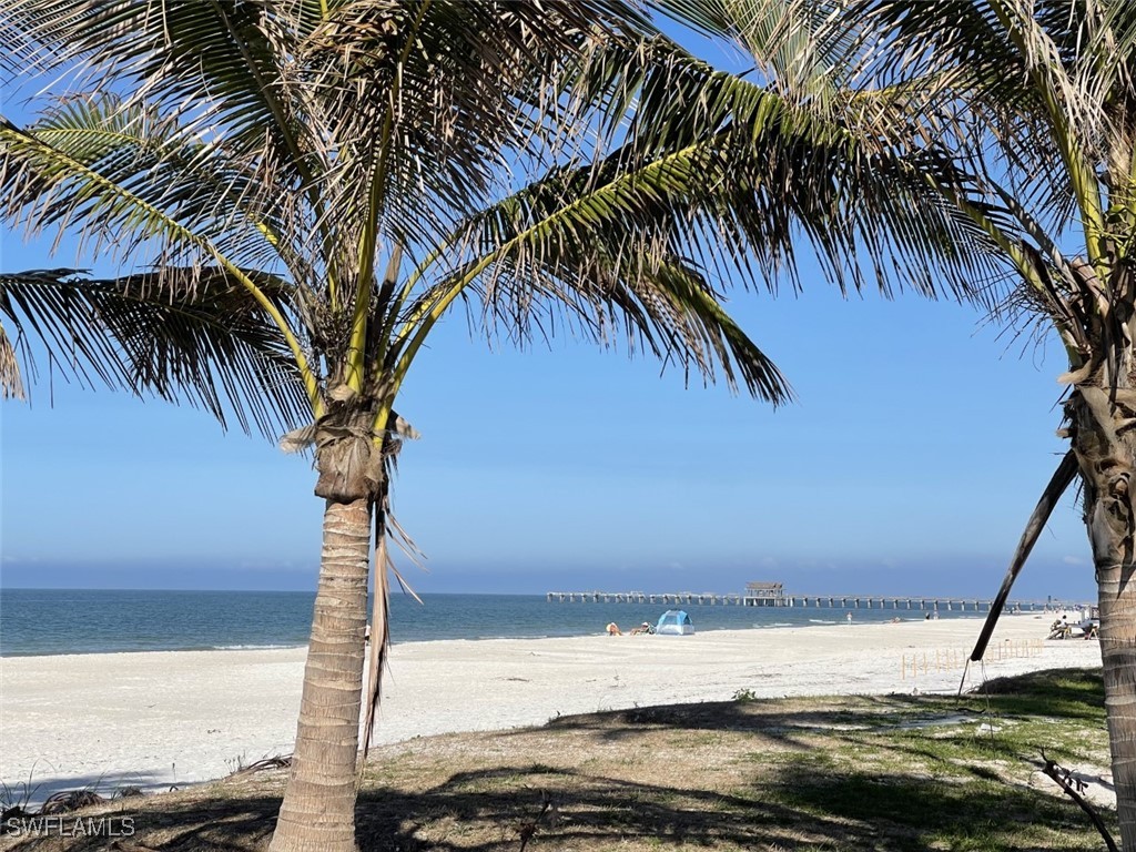 677 18th Avenue S Naples FL 34102 225073551 image23