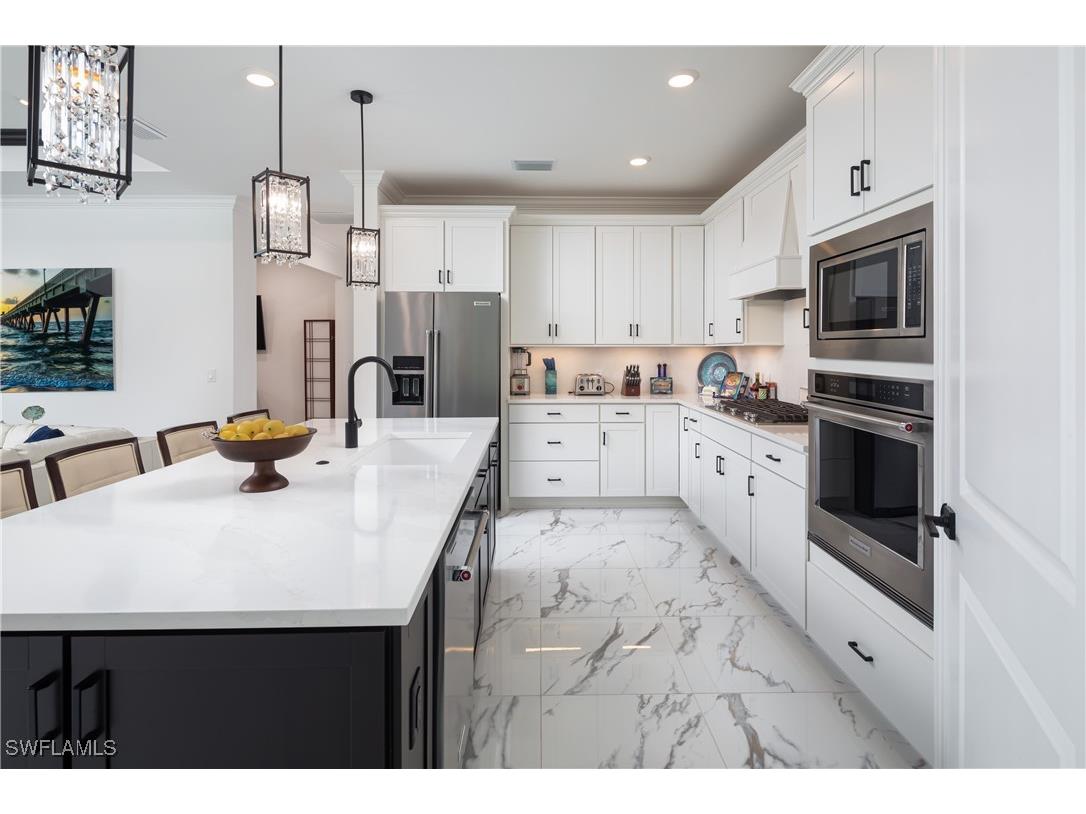 6770 Pennyroyal Drive Naples FL 34114 225065477 image8