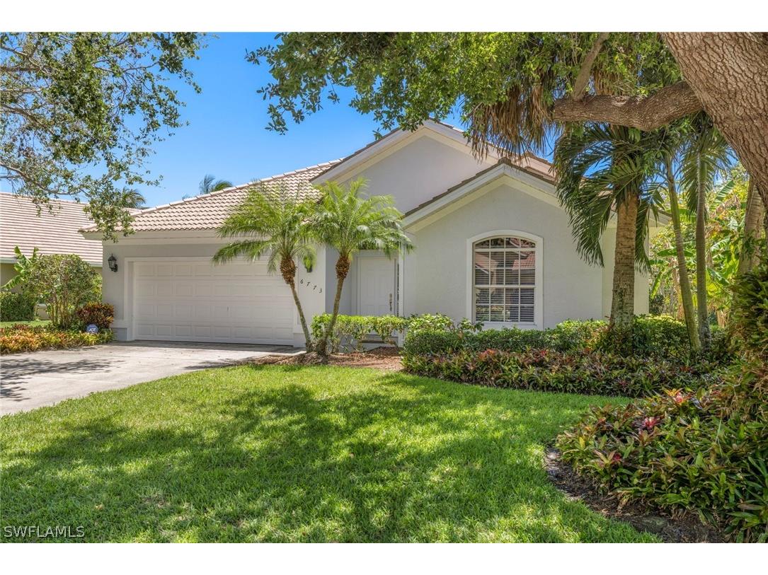 6773 Southern Oak Court Naples FL 34109 224052314 image1