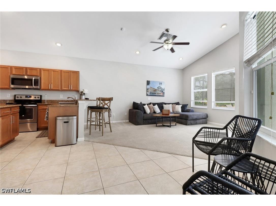 6773 Southern Oak Court Naples FL 34109 226022922 image16