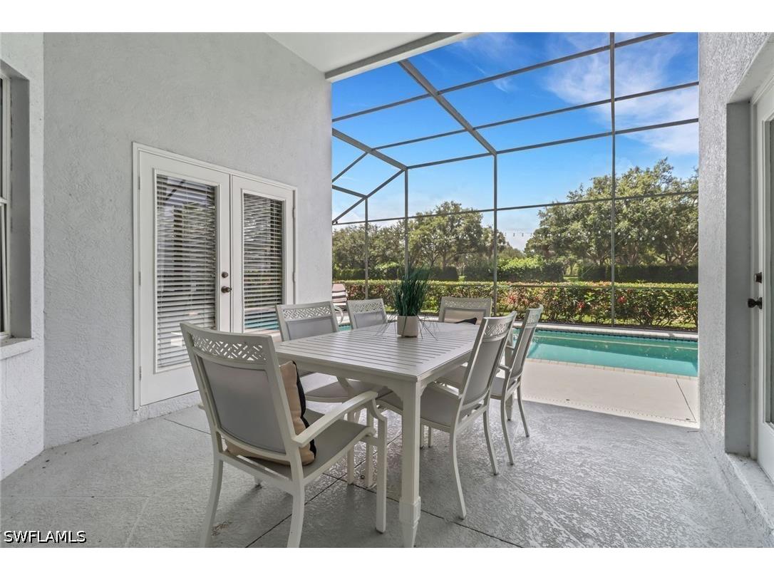 6773 Southern Oak Court Naples FL 34109 226022922 image32