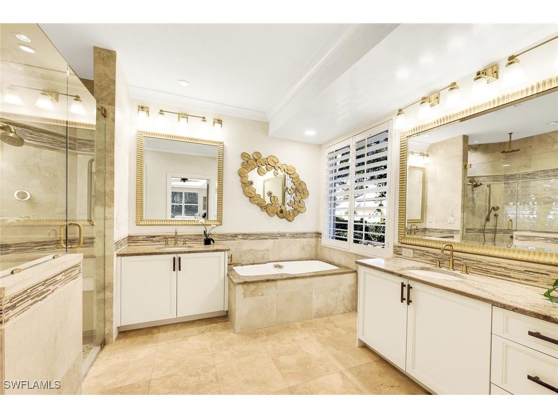 6777 Southern Oak Court Naples FL 34109 226000276 image15