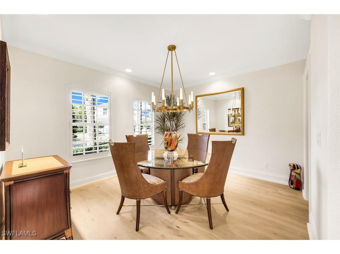 6777 Southern Oak Court Naples FL 34109 226000276 image20