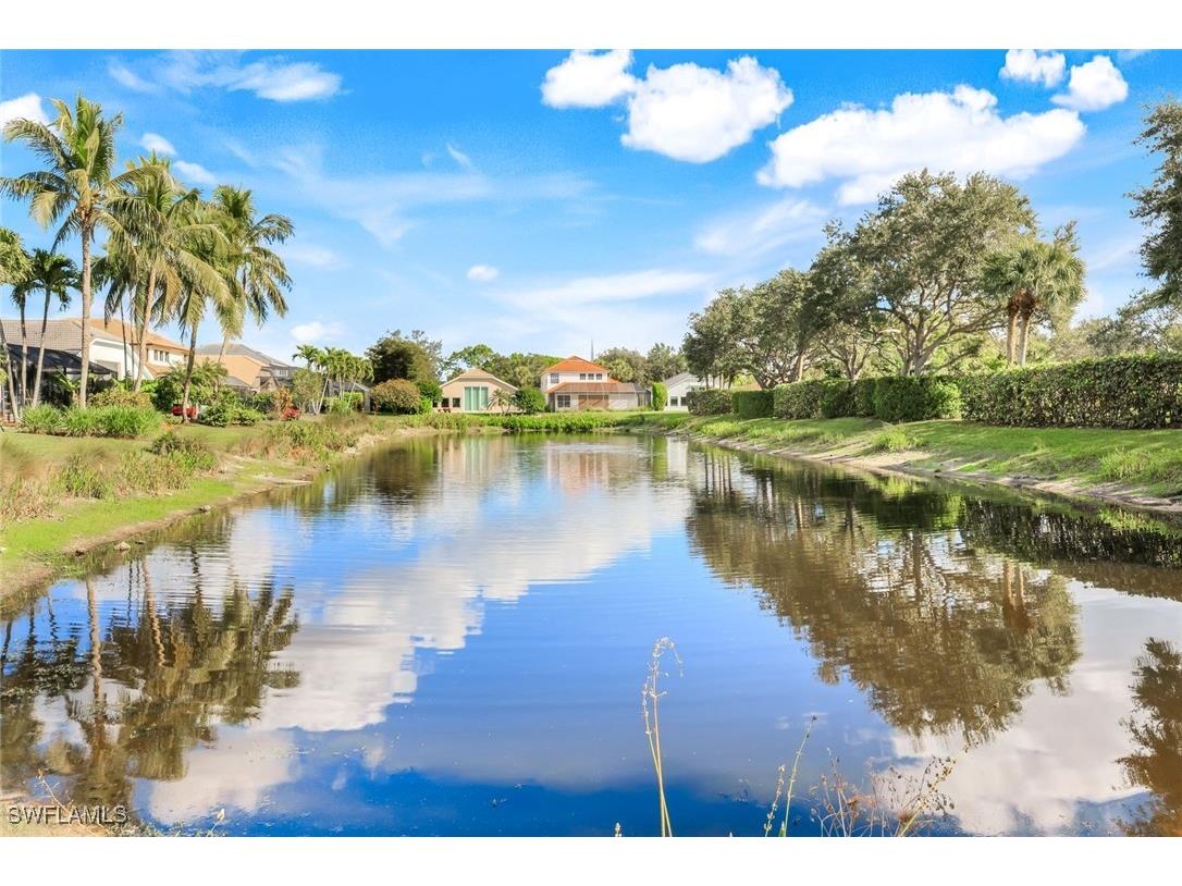 6777 Southern Oak Court Naples FL 34109 226000276 image40