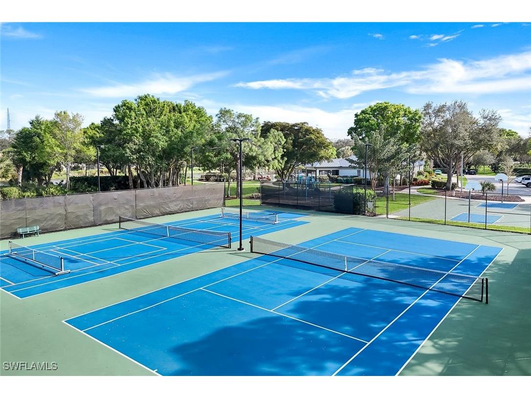 6777 Southern Oak Court Naples FL 34109 226000276 image47