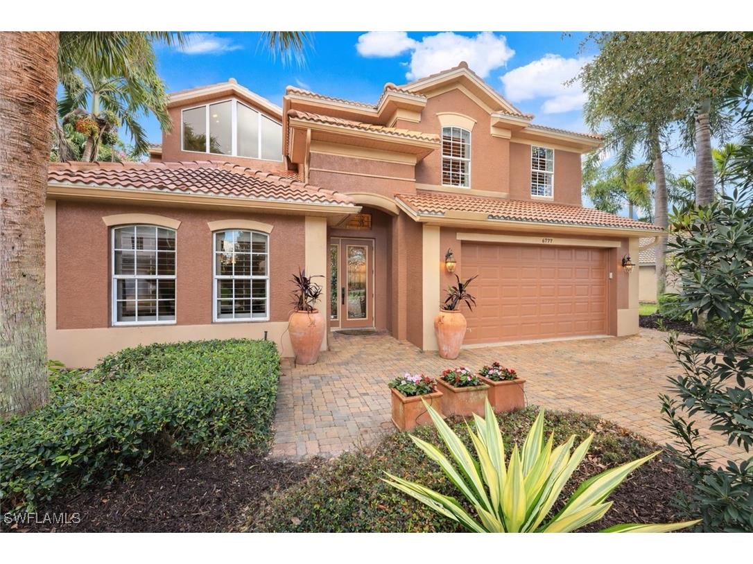 6777 Southern Oak Court Naples FL 34109 226000276 image8