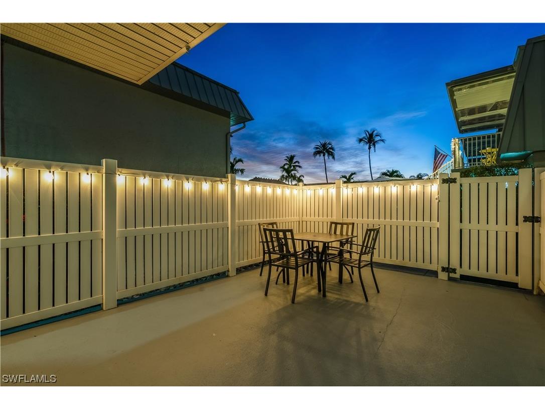 6777 Winkler Road #119 Fort Myers FL 33919 224000044 image1