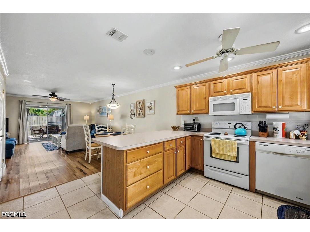 6777 Winkler Road #150 Fort Myers FL 33919 2025018417 image2