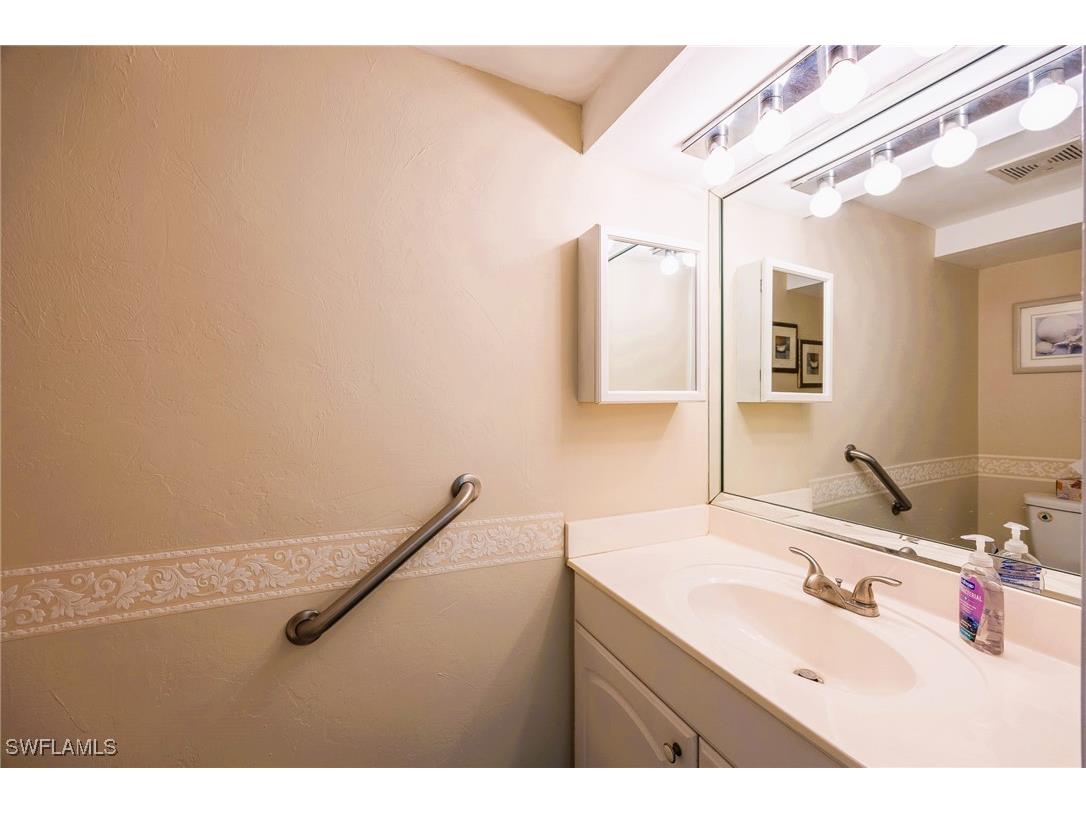 6777 Winkler Road #150 Fort Myers FL 33919 225048032 image8